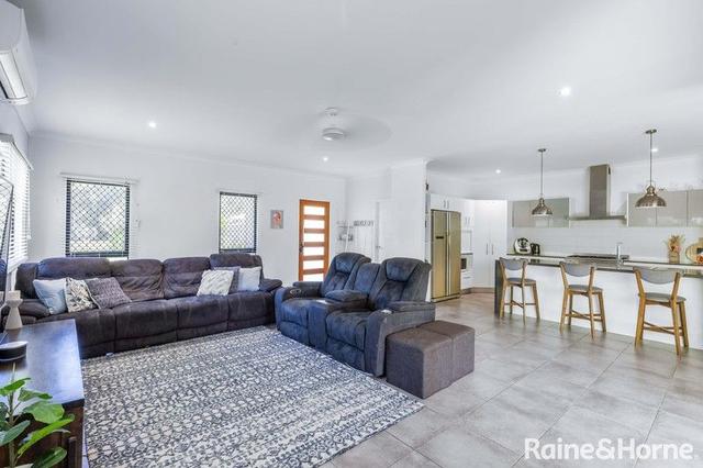 13 Dewal Close, QLD 4873