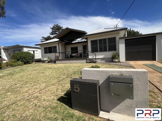 5 Brolgan Road, NSW 2870