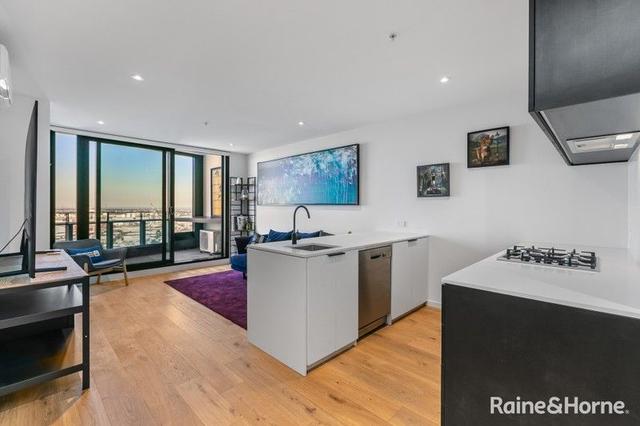 2407/8 Hallenstein Street, VIC 3011