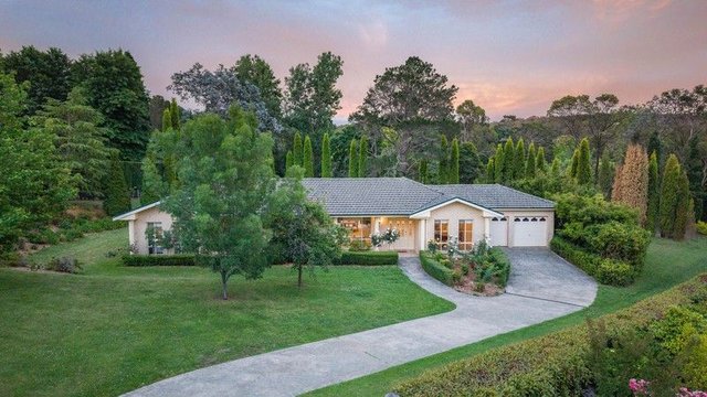 10 Copplestone Lane, NSW 2576