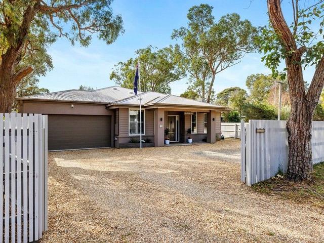 14 Victoria Avenue, VIC 3927