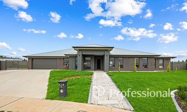 6 Matilda Place, VIC 3500