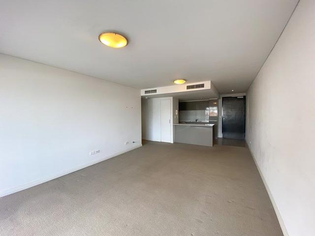 312/335 Wharf Road, NSW 2300