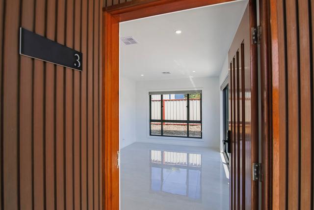 3/8 Hibbins Pl, ACT 2615
