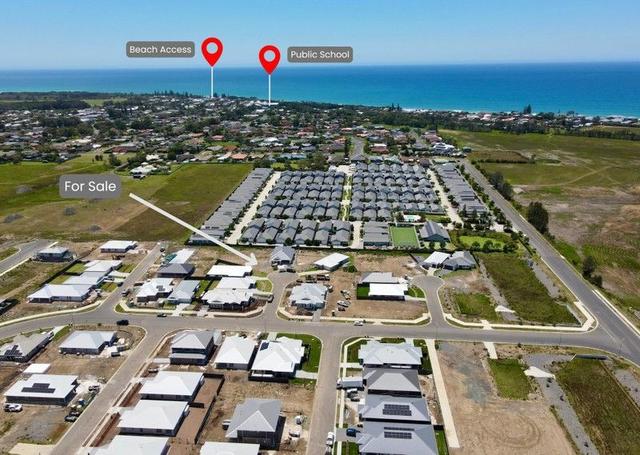 7 Surf Close, NSW 2430