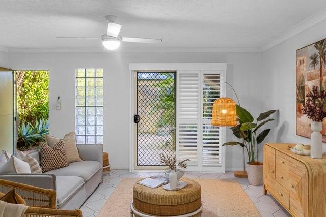 2/72 Anzac Avenue, QLD 4558