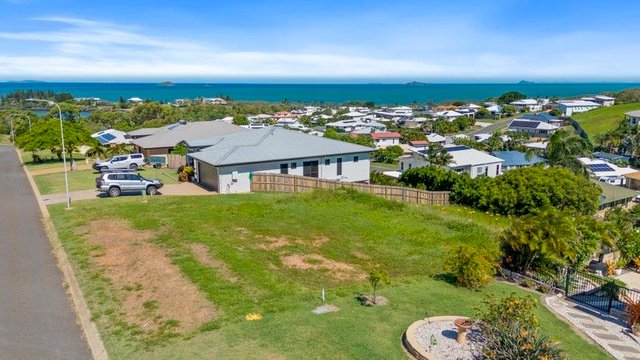 18 Livistonia Crescent, QLD 4710