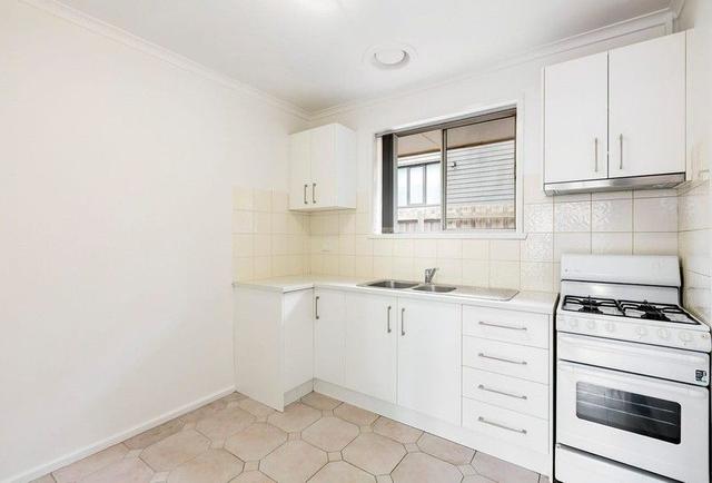 2/115 Clarendon Street, VIC 3071