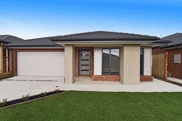 15 Fragrant Crescent, VIC 3427