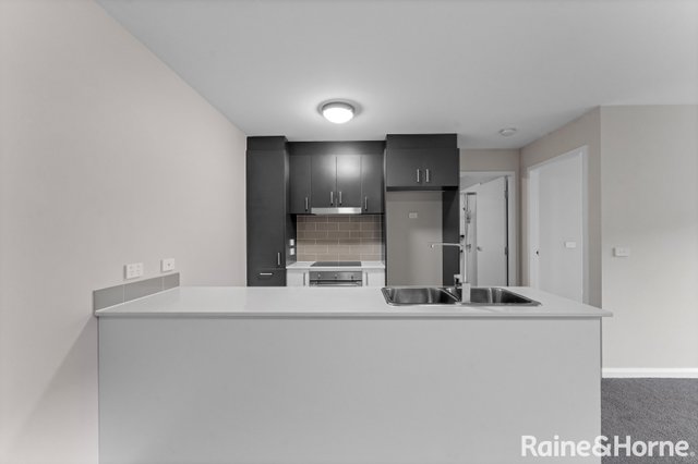 3/3 Clare Burton Crescent, ACT 2913