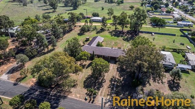 122 Myrtle Street, NSW 2827