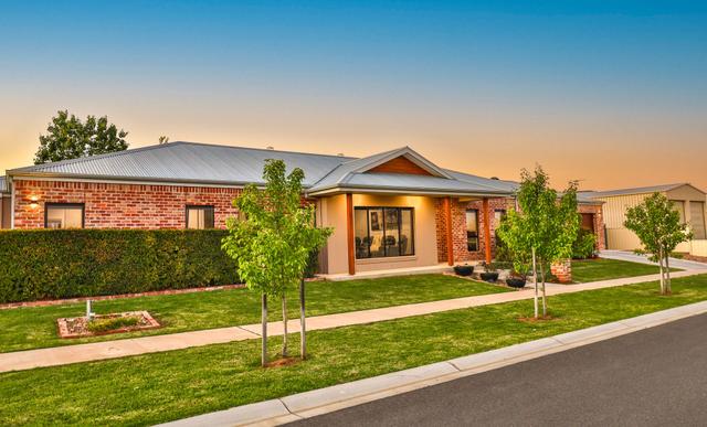 16 Toorak Drive, VIC 3498