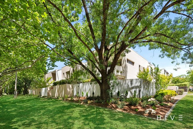 10/12 Stockdale Street, ACT 2602