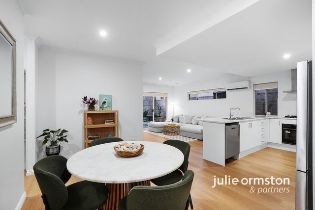 6 Minster Place, WA 6064