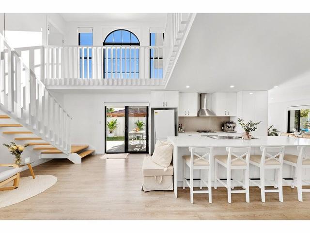 53 Rio Vista Boulevard, QLD 4218