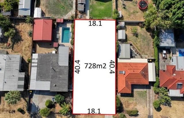 8 Worrall Ct, WA 6167