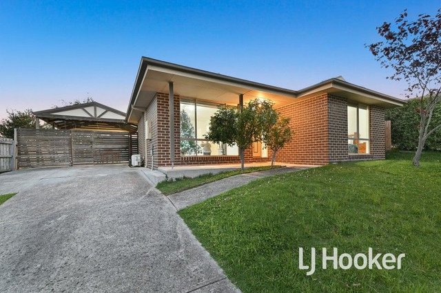 13 Tuscany Rise, VIC 3810
