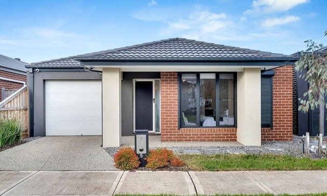 5 Hazel Way, VIC 3064