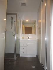 Bathroom (2014-08-07)