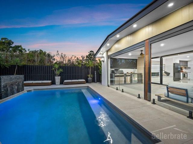 2 Riviera Court, QLD 4207