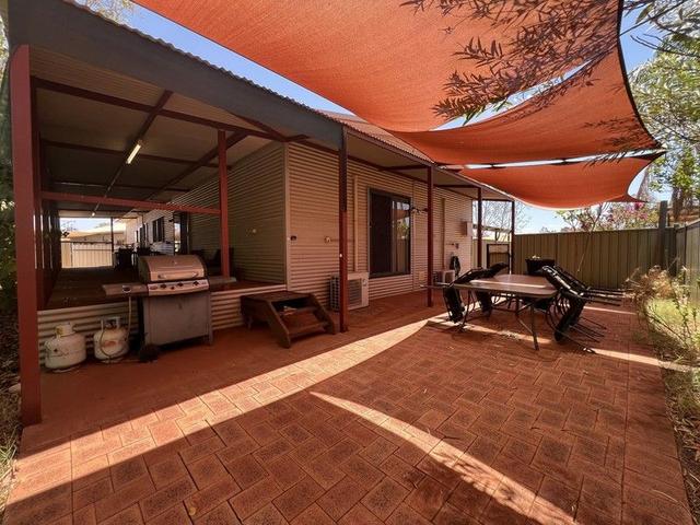 2A Knox Way, WA 6753