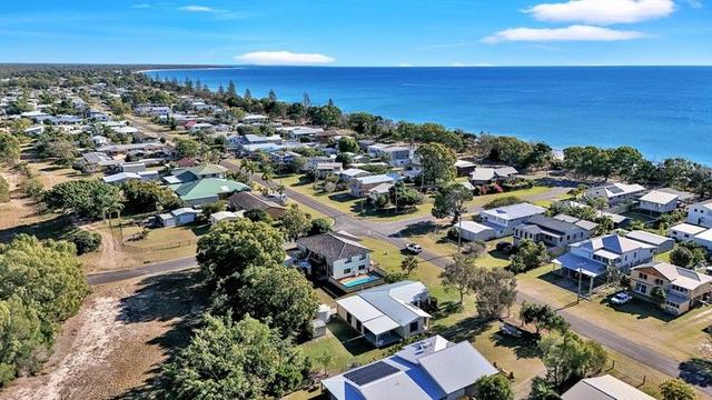 69 Mackerel Street, QLD 4660