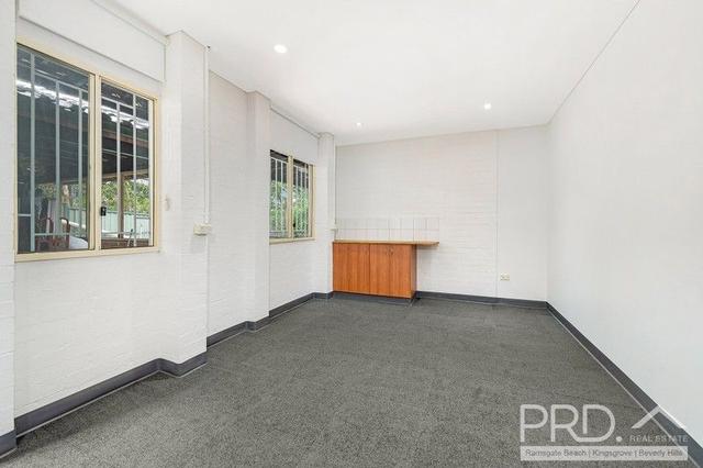 1/88 Canonbury Grove, NSW 2207