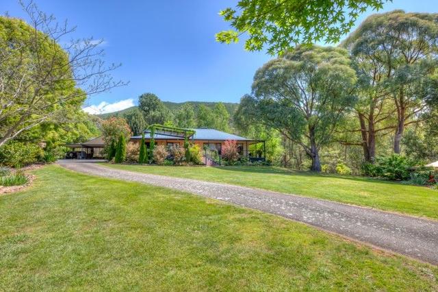 20 Walnut  Grove, VIC 3741