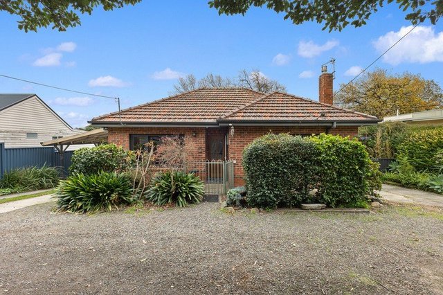 61 Forest Road, VIC 3156