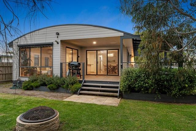 32 Ti Tree Drive, VIC 3922