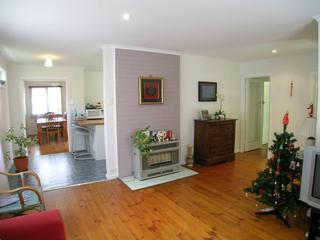 Lounge (2004-12-17)
