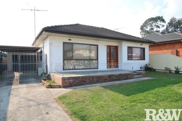 37 Wycombe Street, NSW 2767