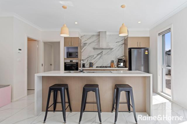 48 Bellhouse Crescent, ACT 2914