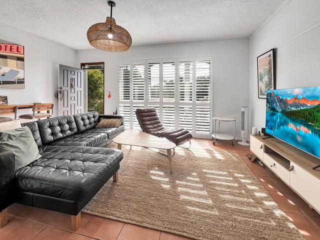 2/6 View Street, NSW 2548