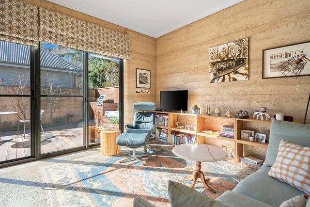 1 Nolan Street, VIC 3722