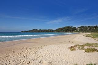 Narrawallee Beach