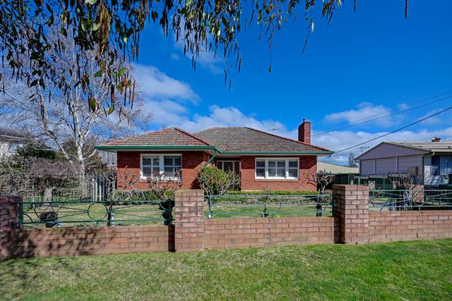 11 Elsham Avenue, NSW 2800