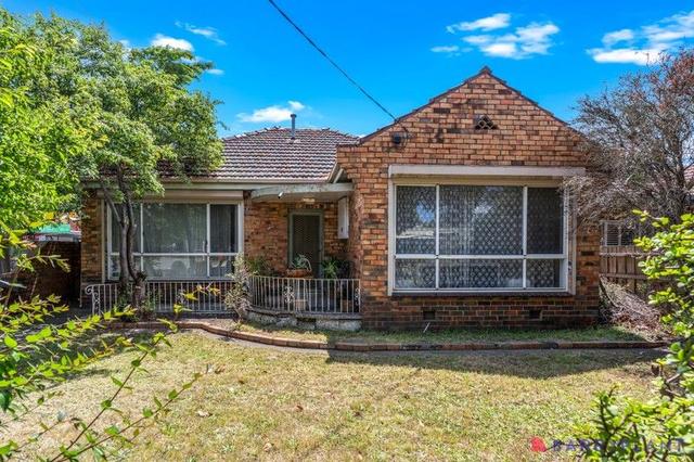 18 Verdun Grove, VIC 3073