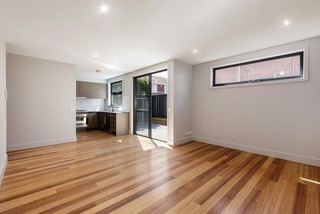 Unit 2/72 Smith Street, VIC 3071