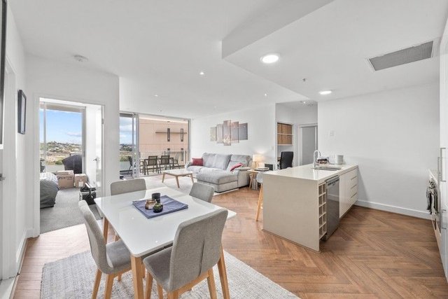 4039/37c Harbour  Road, QLD 4007