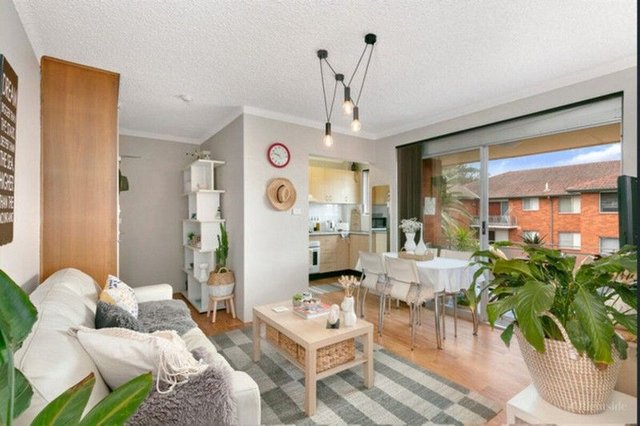 16/3 Greenwood Place, NSW 2096