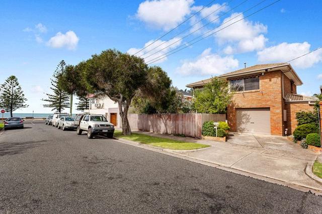 5 Surf Street, VIC 3018