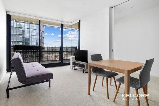 1002/151 Berkeley Street, VIC 3000