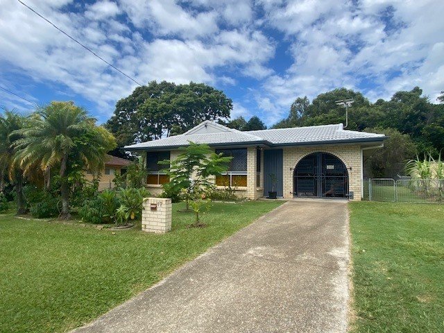 17 Killara Cres, QLD 4021