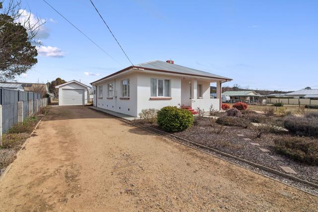 72 Myack Street, NSW 2628