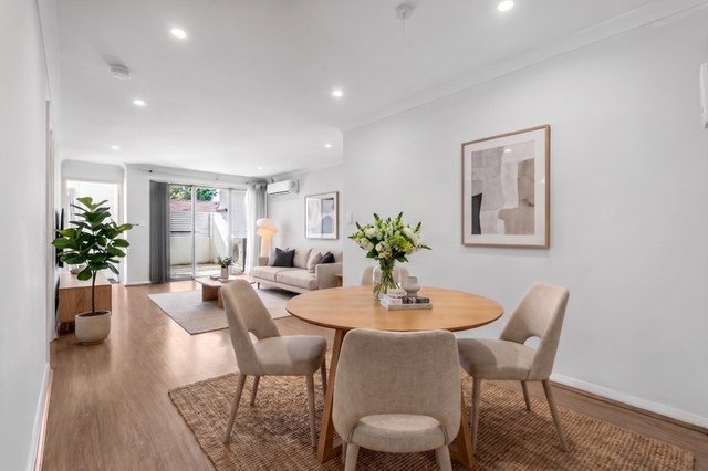 4/5 Parkview Parade, WA 6104