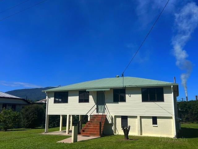 5 Curtis St, QLD 4854