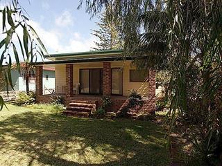 11 Canberra Ave H1