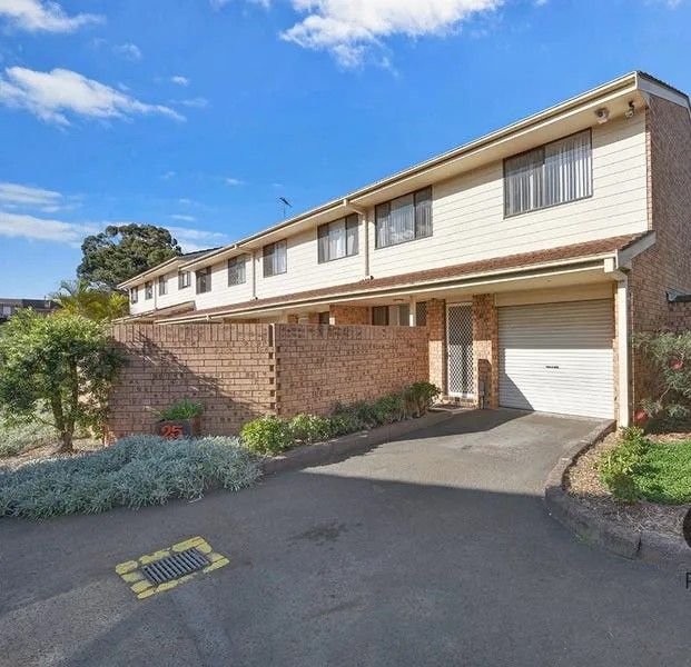 25/221 Old Kent Road, NSW 2190