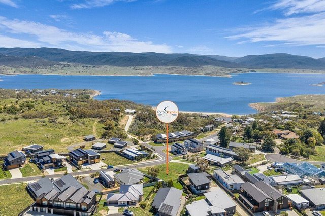 7 Willow Bay Place, NSW 2627